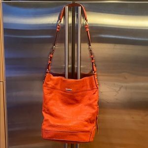 EUC Rebecca Minkoff bucket bag